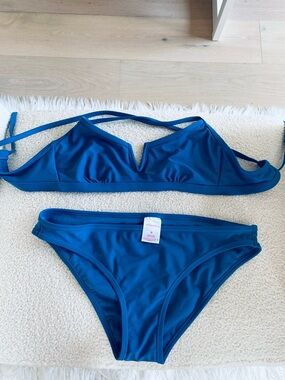 Women's Teal Blue V-Notch Criss Cross Halter Bikini Set
